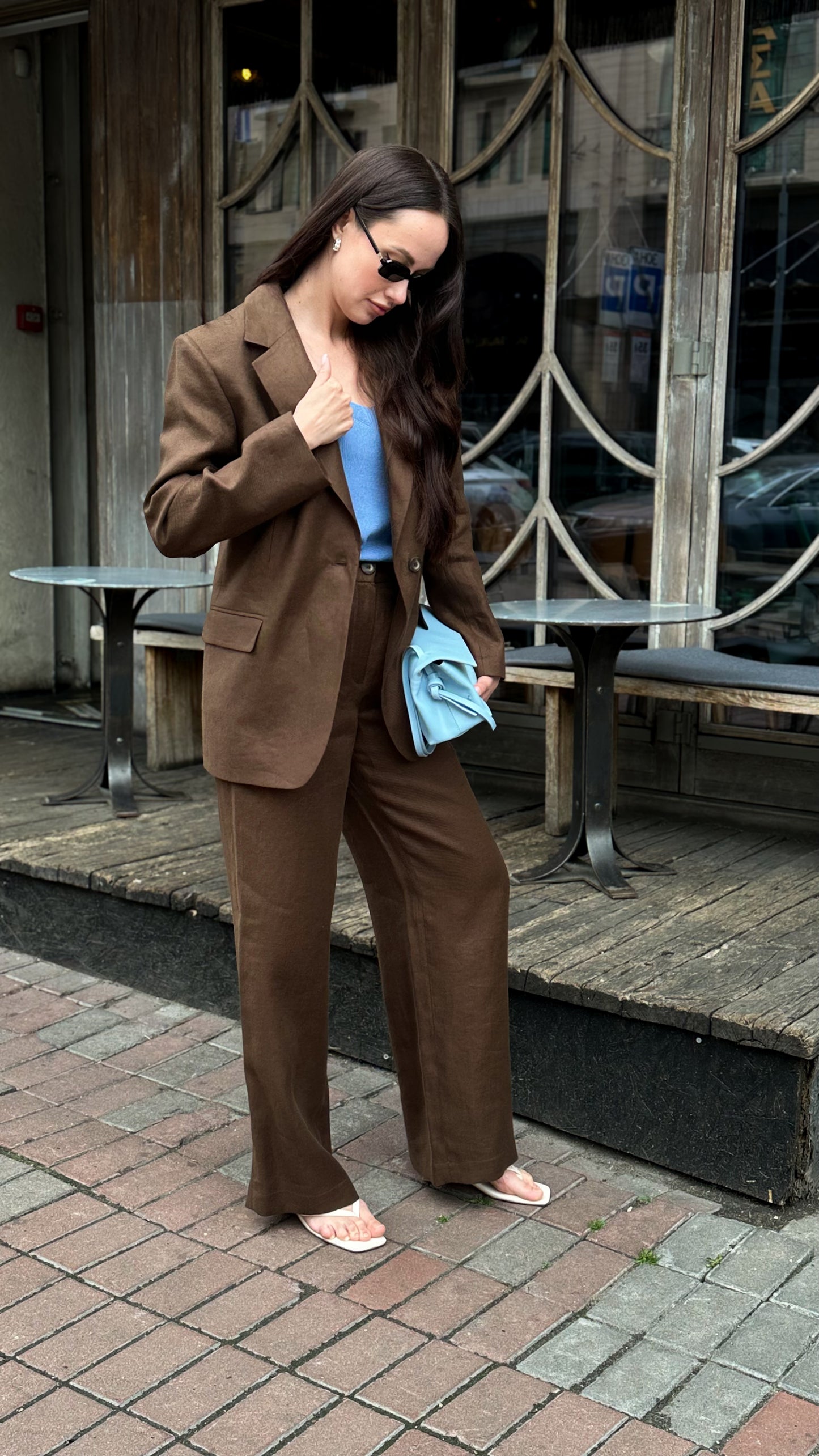 Коричневий лляний костюм із тканини Loro Piana