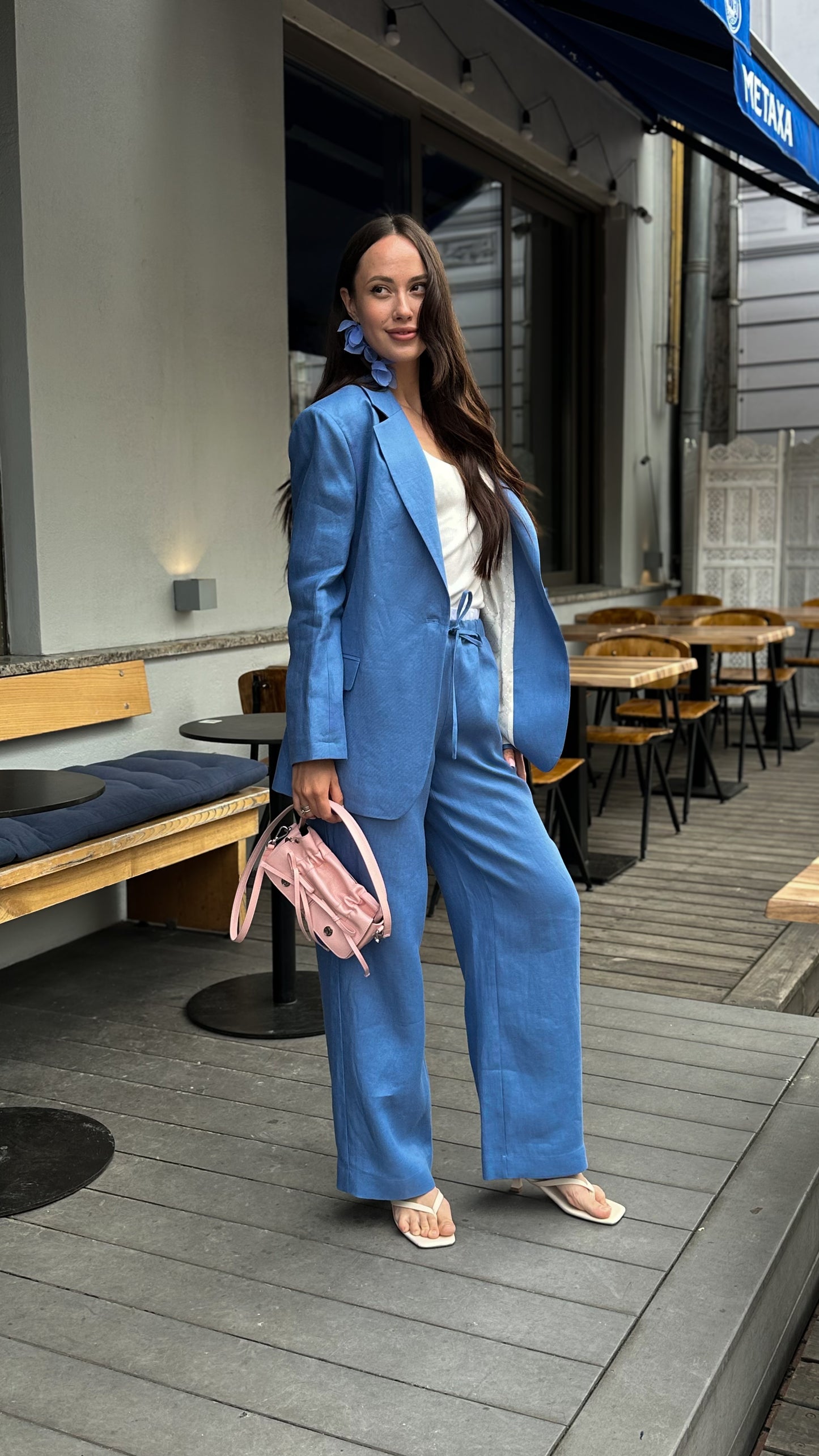 Блакитний лляний костюм із тканини Loro Piana
