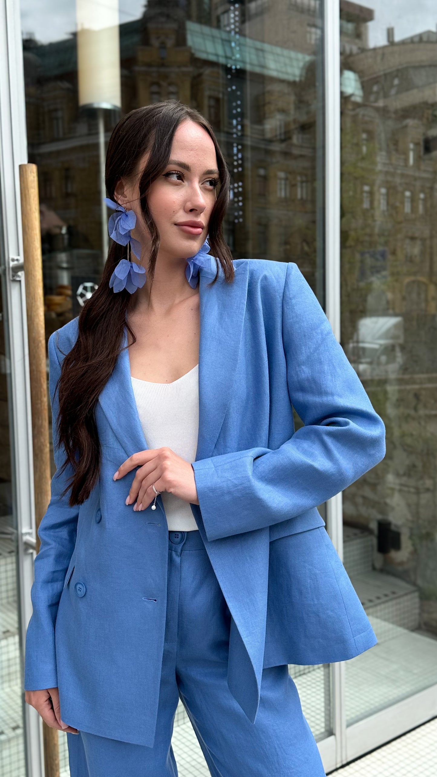 Блакитний лляний костюм із тканини Loro Piana