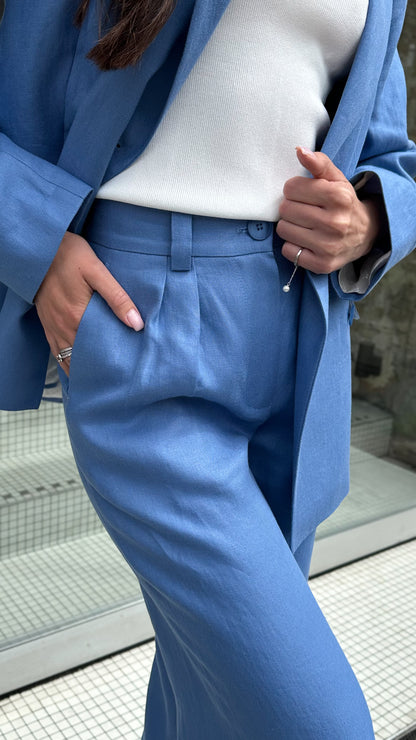 Блакитний лляний костюм із тканини Loro Piana